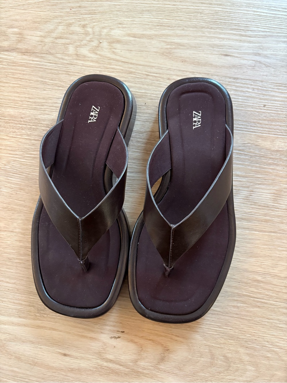 Zara Women’s Platform Thong Sandals in Dark Brown - Picture 4 of 5